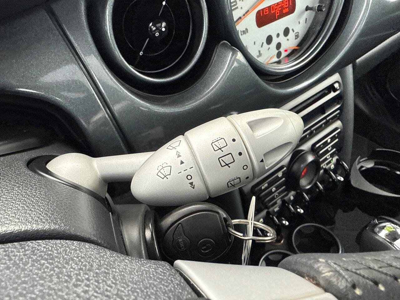 Used 2004 MINI Cooper Hardtop image 26