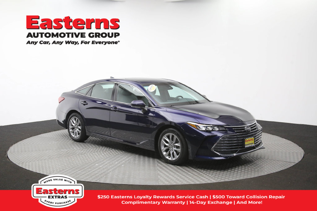 Used 2022 Toyota Avalon XLE w/ Moonroof Package FWD image 51