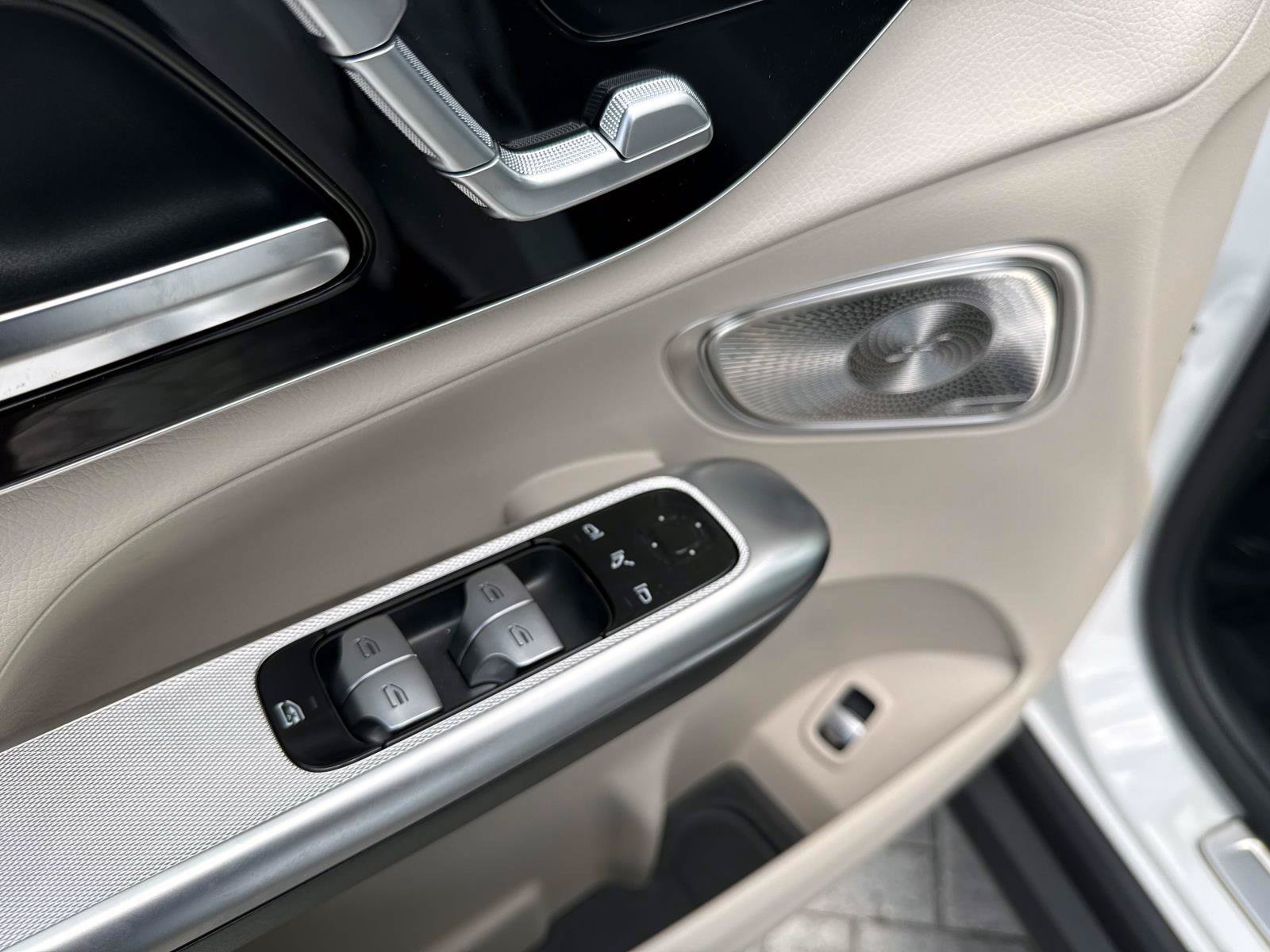 New 2027 Mercedes-Benz GLC 300 image 19