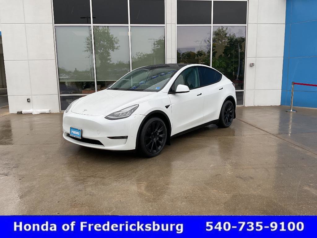 Used 2023 Tesla Model Y Long Range AWD/4WD image 1