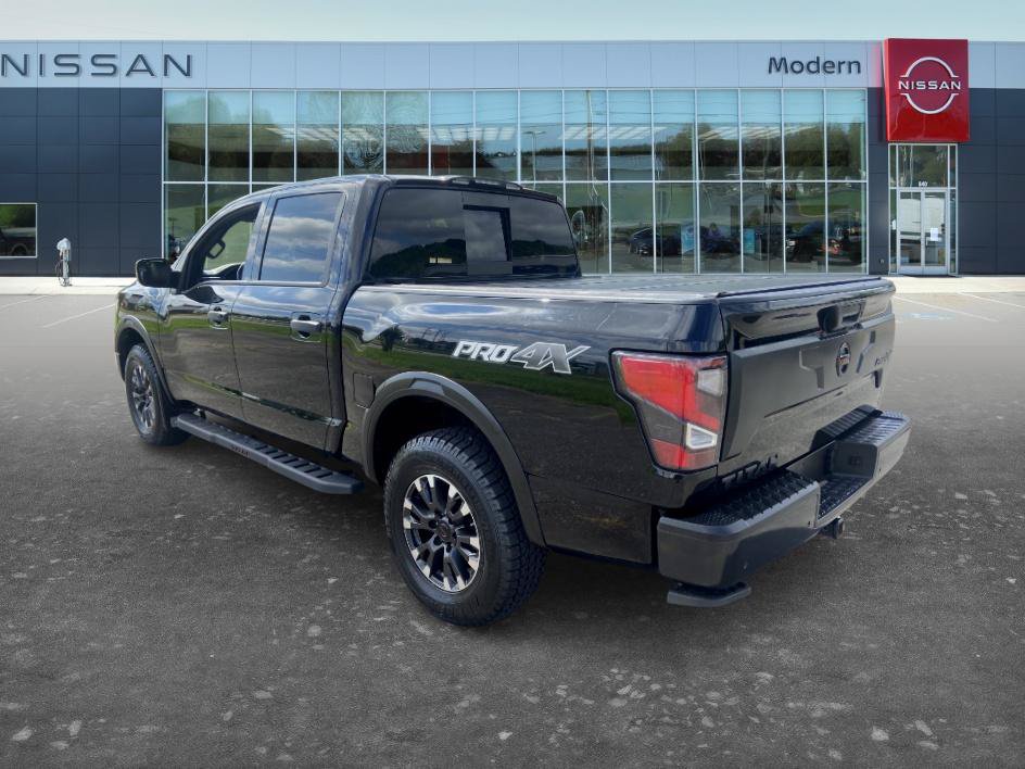 Used 2021 Nissan Titan PRO-4X w/ Pro-4x Convenience Package AWD/4WD image 7