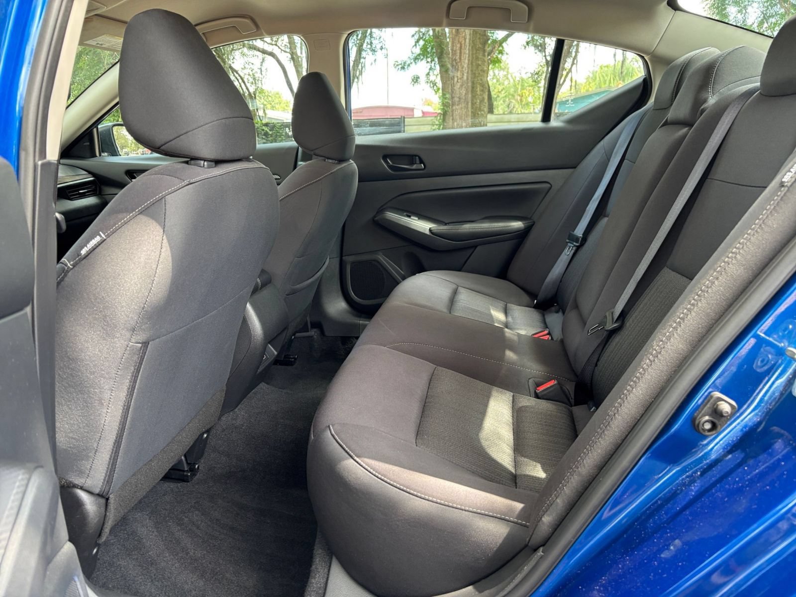 Used 2025 Nissan Altima 2.5 SV FWD image 21