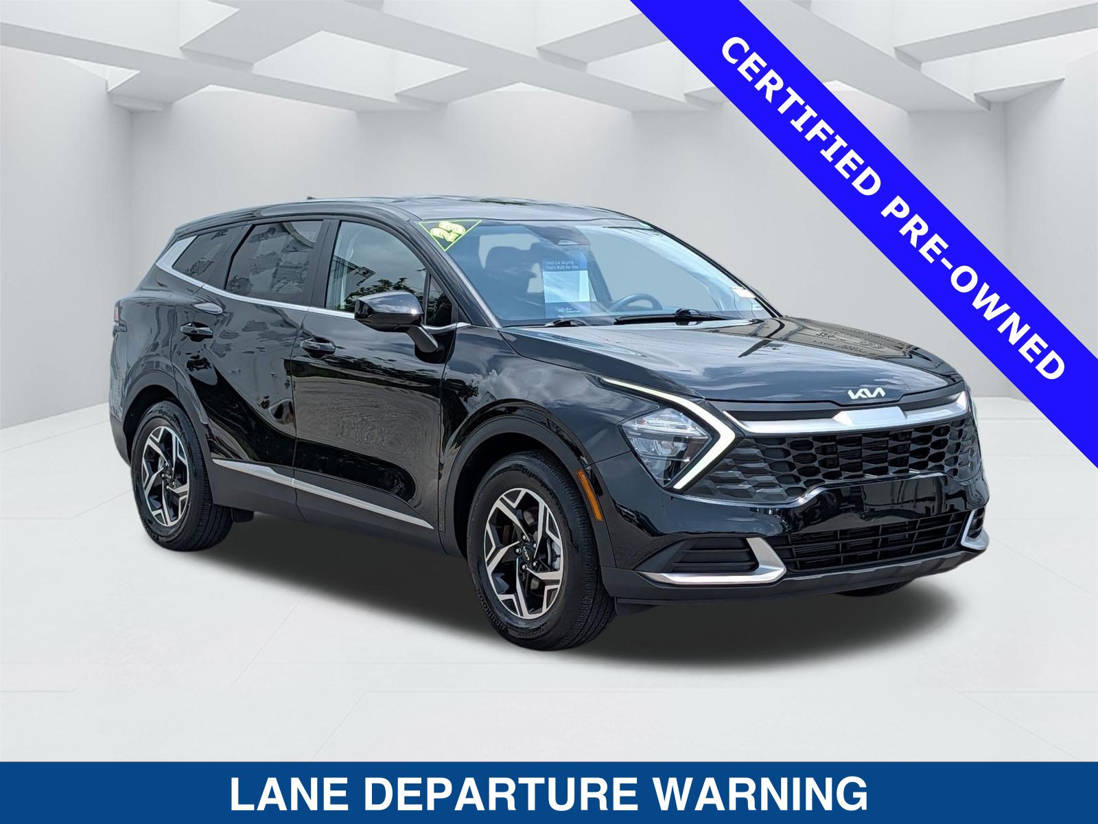 Used 2023 Kia Sportage LX FWD image 3