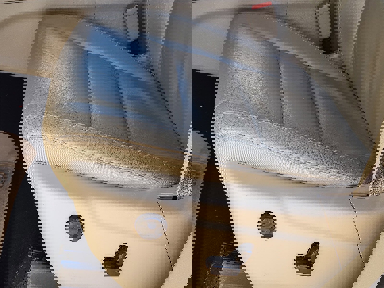 Used 2019 Jeep Grand Cherokee Limited image 25