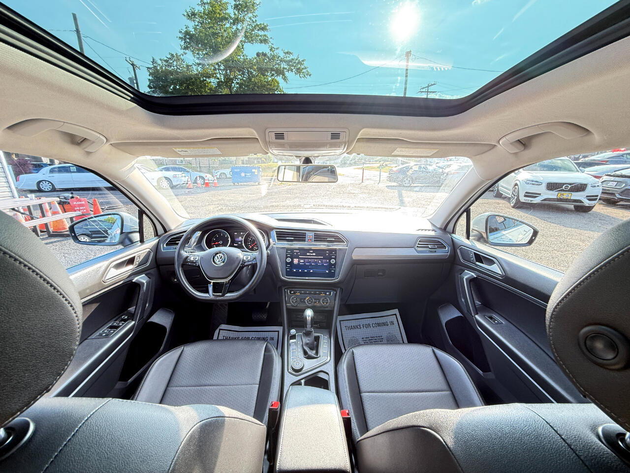 Used 2019 Volkswagen Tiguan SE w/ Panoramic Sunroof Package image 24