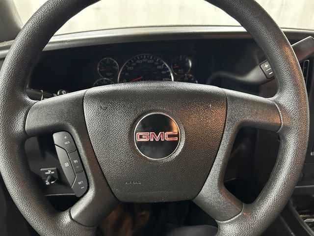 Used 2025 GMC Savana 2500 w/ Driver Convenience Package RWD image 18