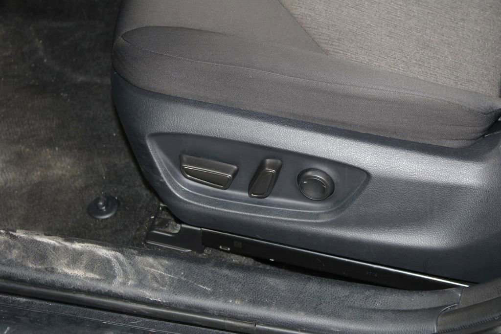 Used 2024 Toyota Camry LE image 14