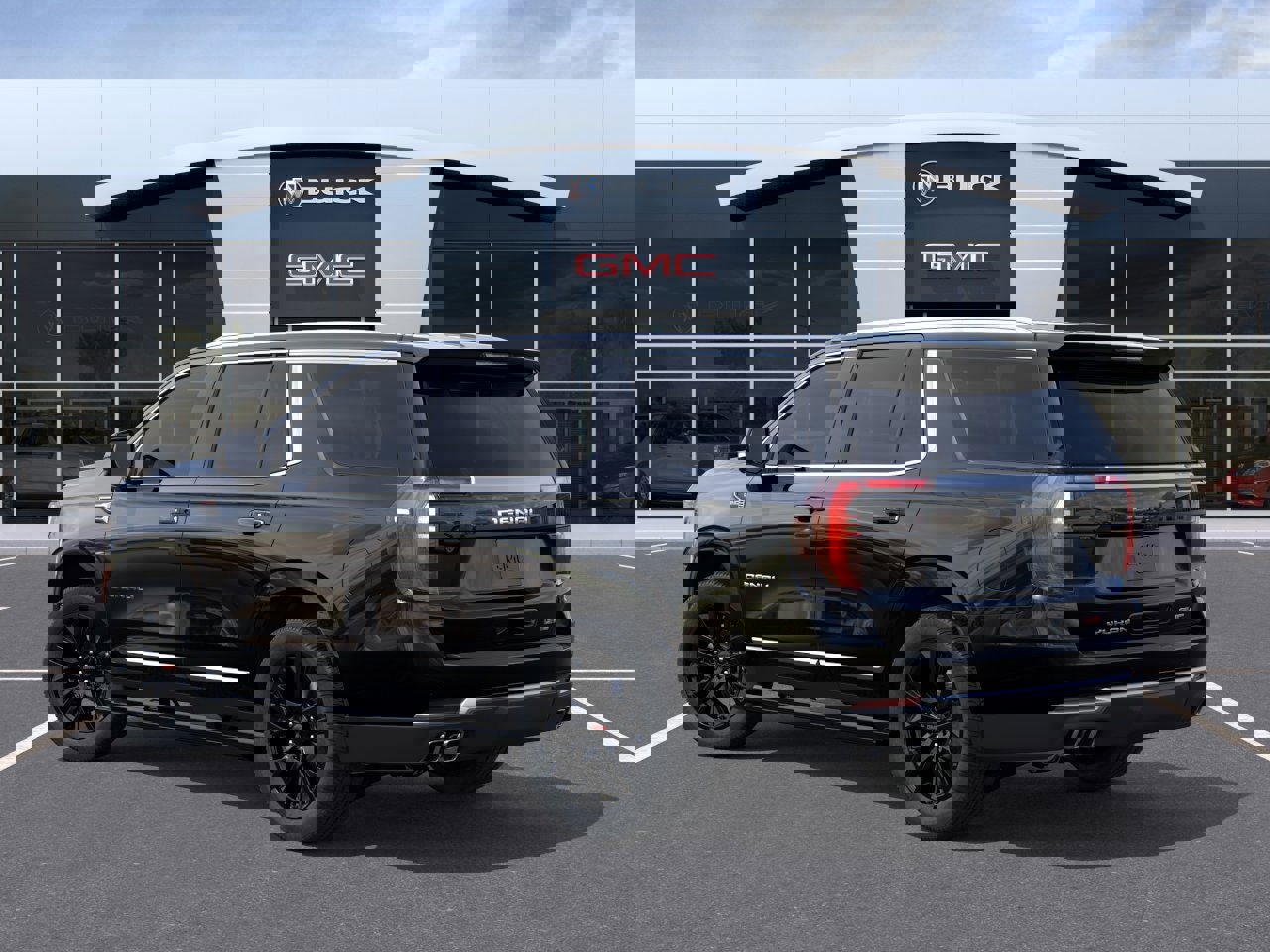 New 2025 GMC Yukon Denali w/ Sun & Power Step Package image 3