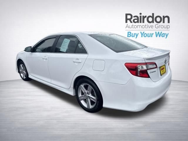 Used 2012 Toyota Camry SE FWD image 5