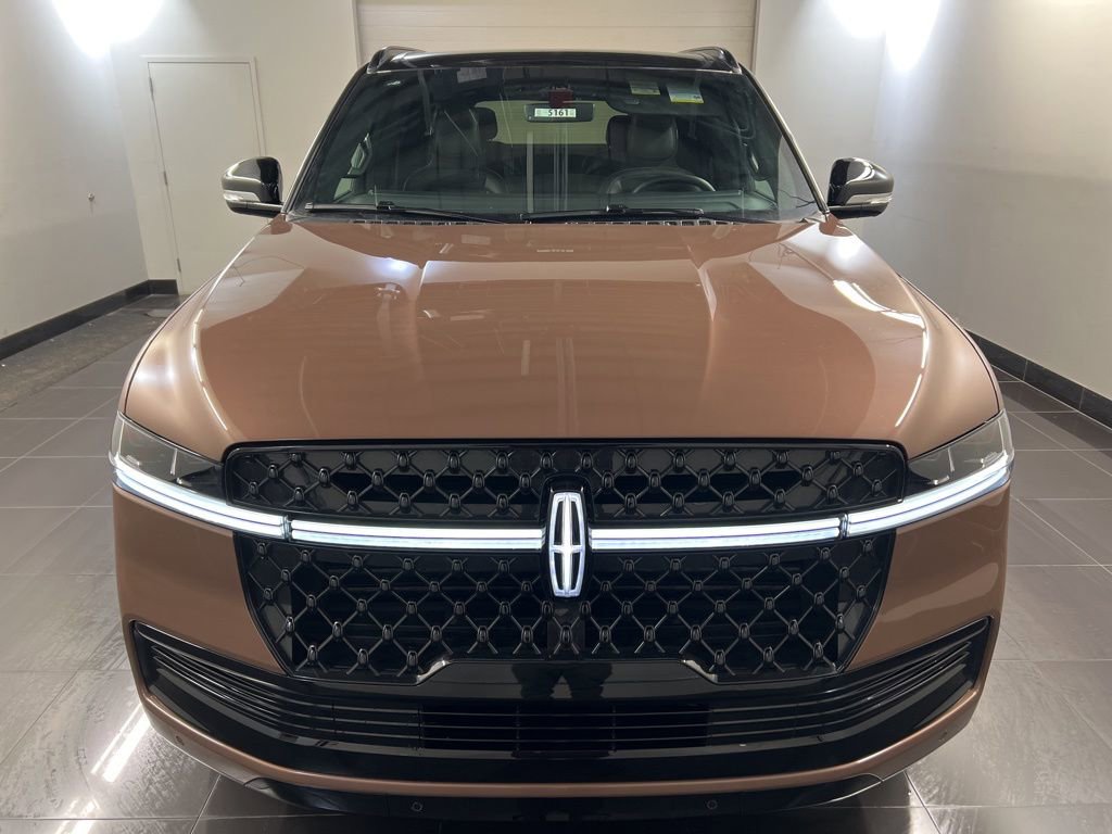 New 2026 Lincoln Navigator Black Label image 2