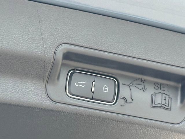 New 2026 Ford Explorer Active w/ Active Comfort Package AWD/4WD image 5