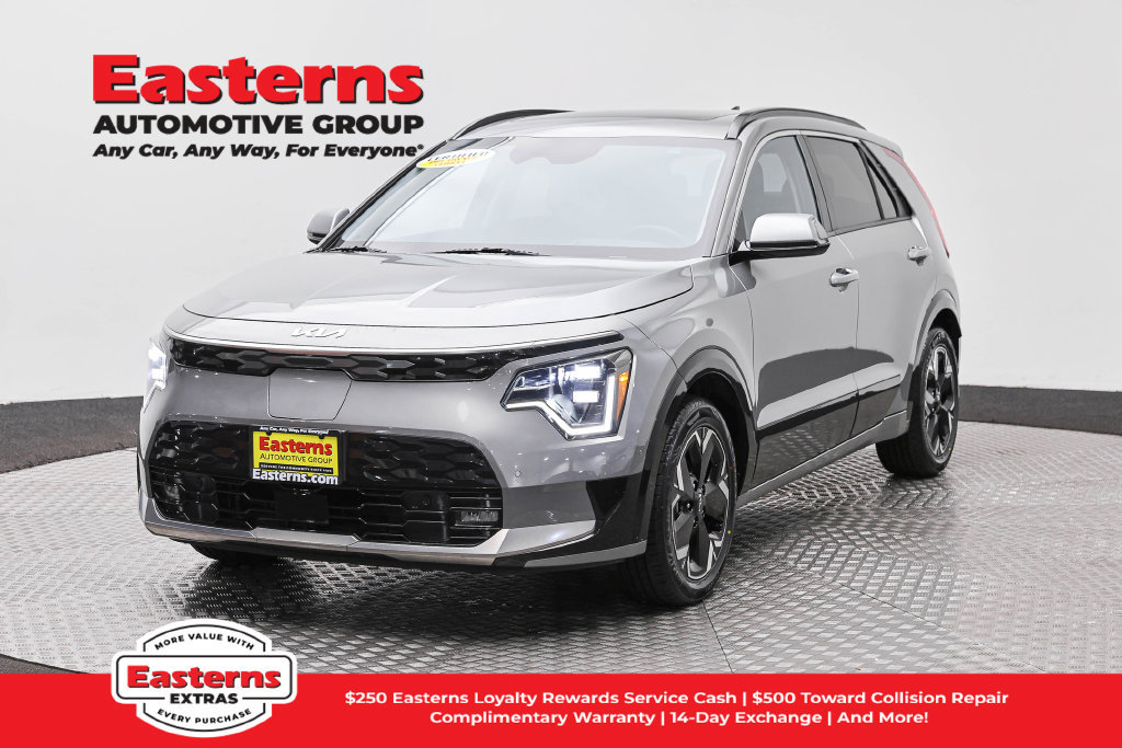 Used 2023 Kia Niro Wave w/ Wave Preserve Package