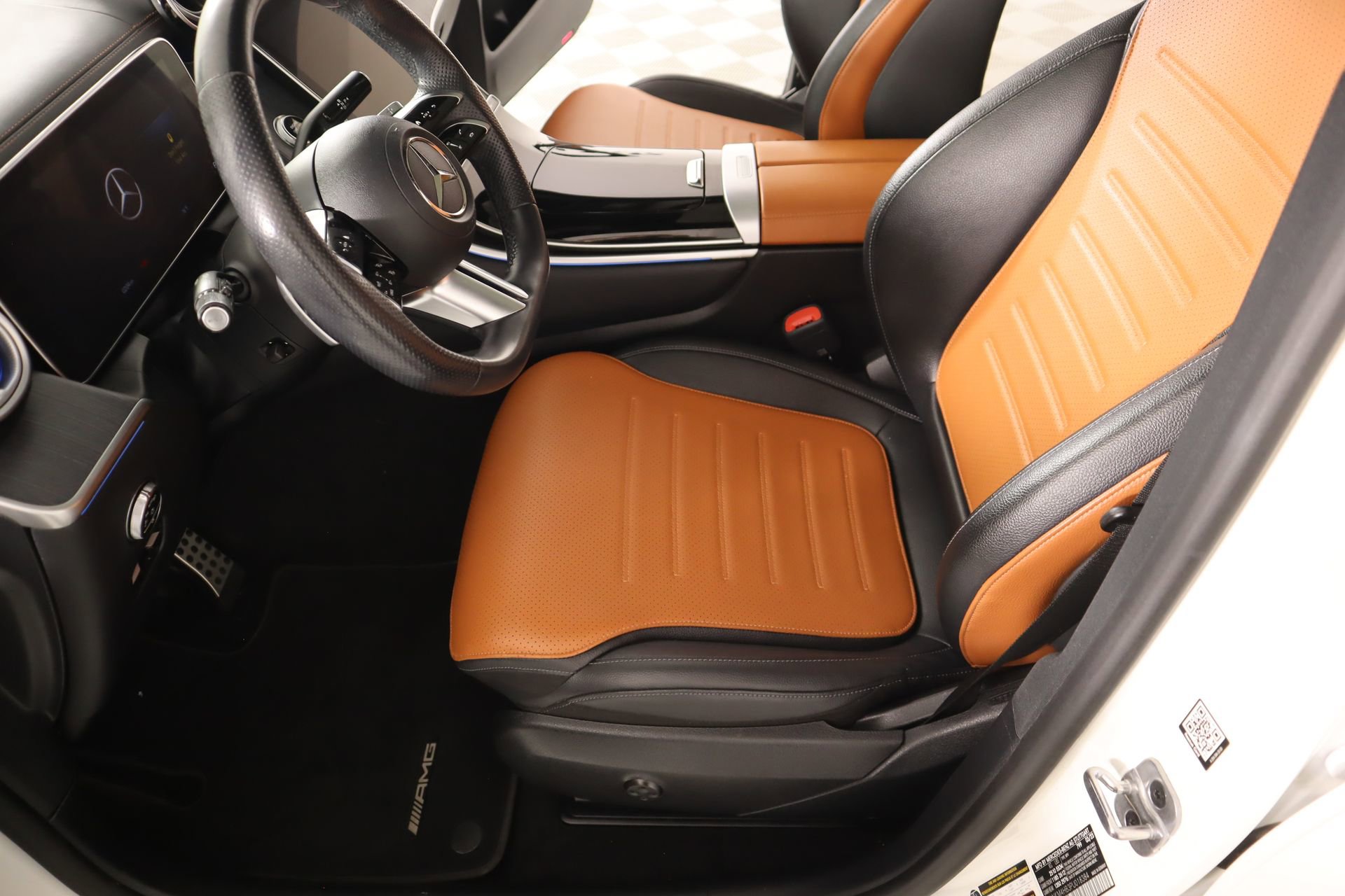 Used 2023 Mercedes-Benz GLC 300 4MATIC image 10