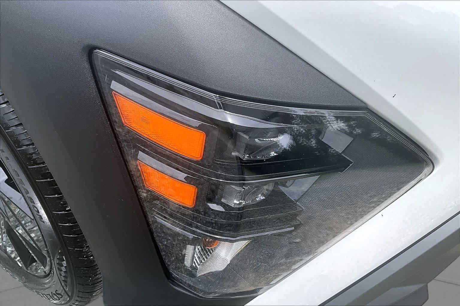 Used 2026 Hyundai Kona SEL Sport FWD image 28