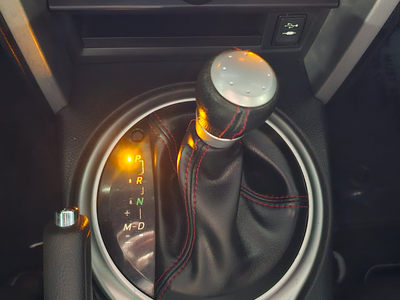 Used 2015 Scion FR-S image 26