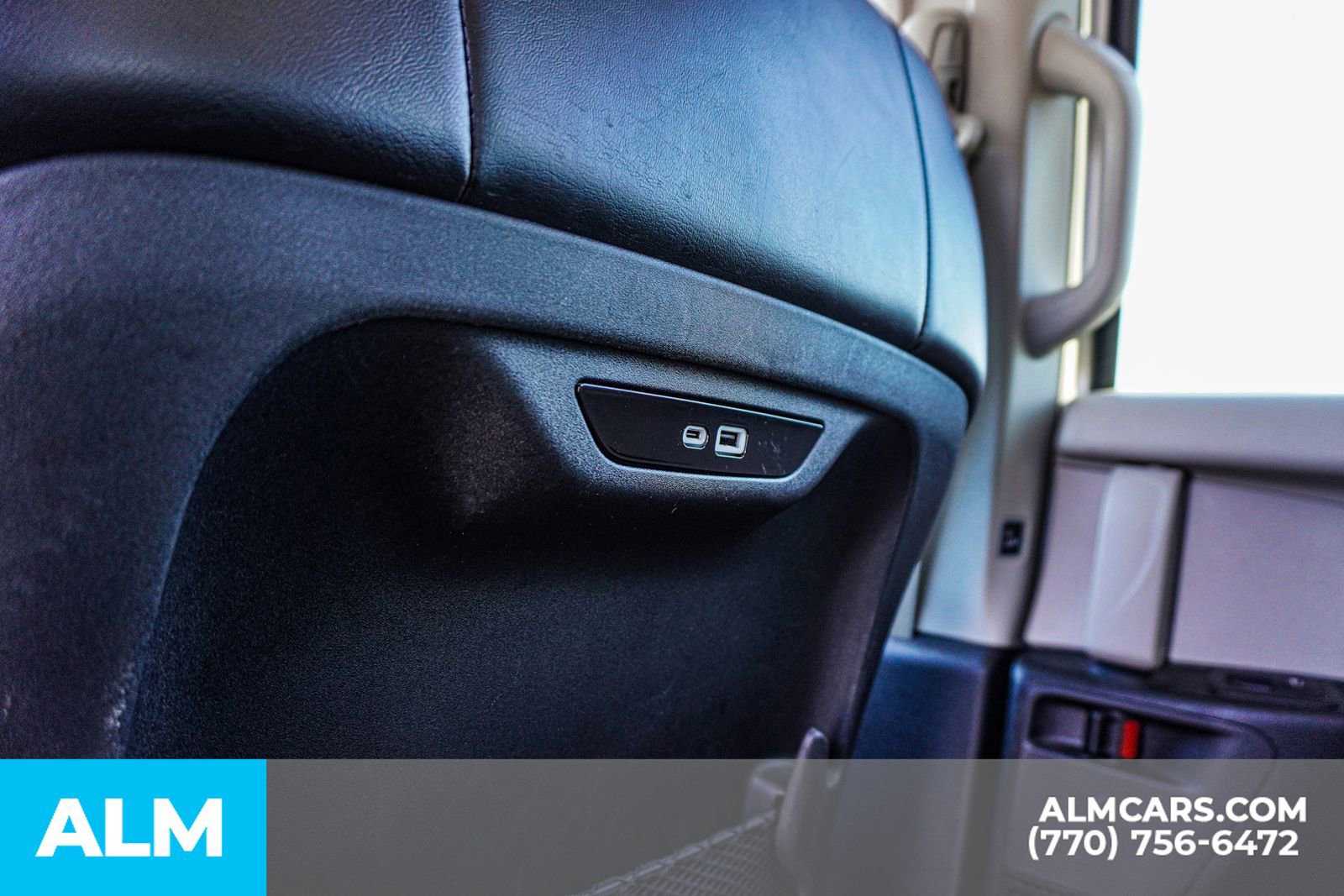 Used 2024 Chrysler Pacifica Select image 58