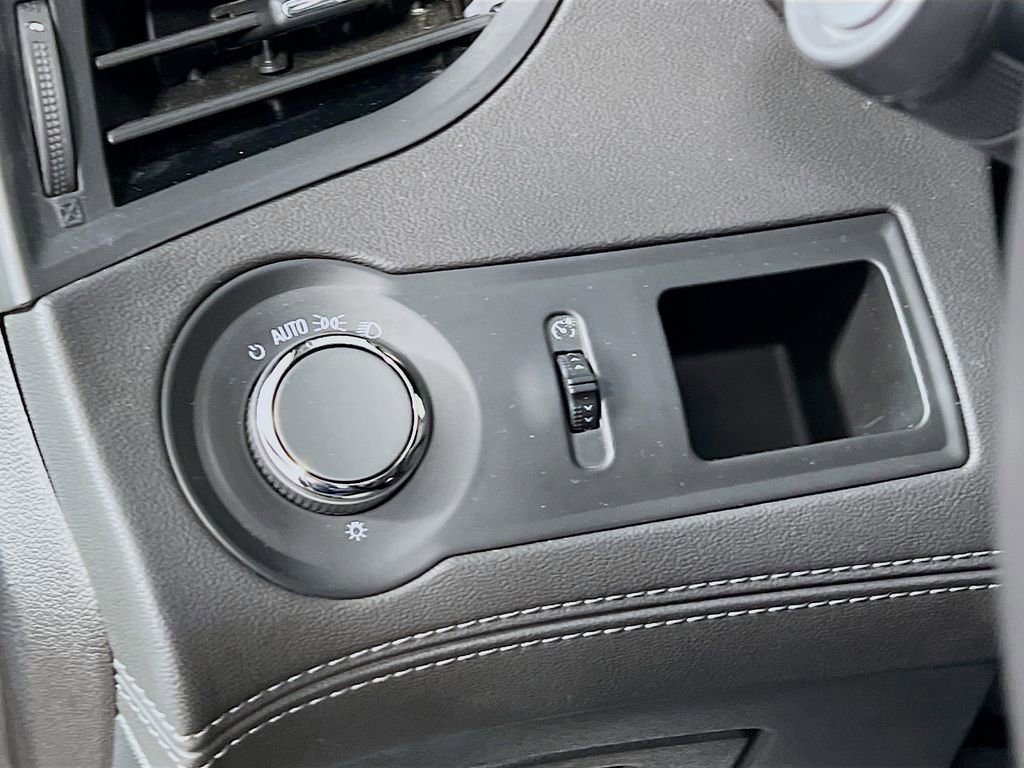 Certified 2015 Buick LaCrosse Leather image 9