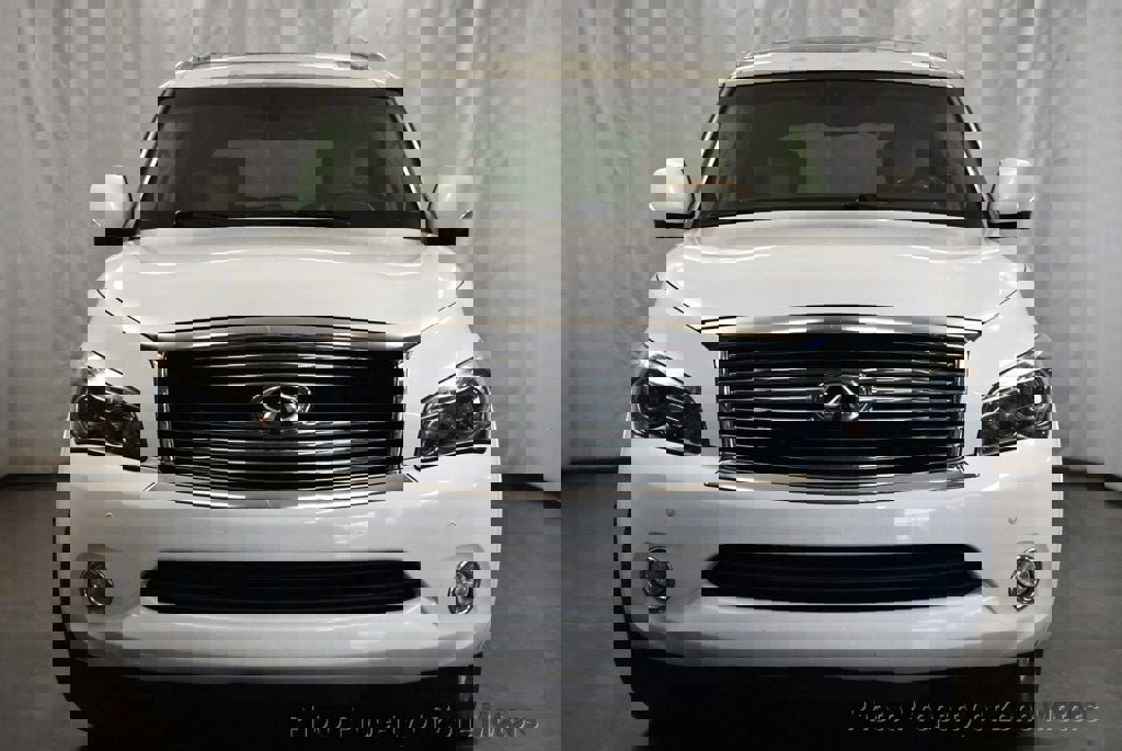 Used 2011 INFINITI QX56 4WD w/ Theater Pkg image 4