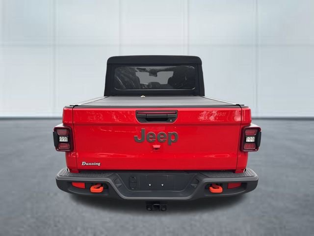 Used 2024 Jeep Gladiator Mojave w/ Technology Group image 3