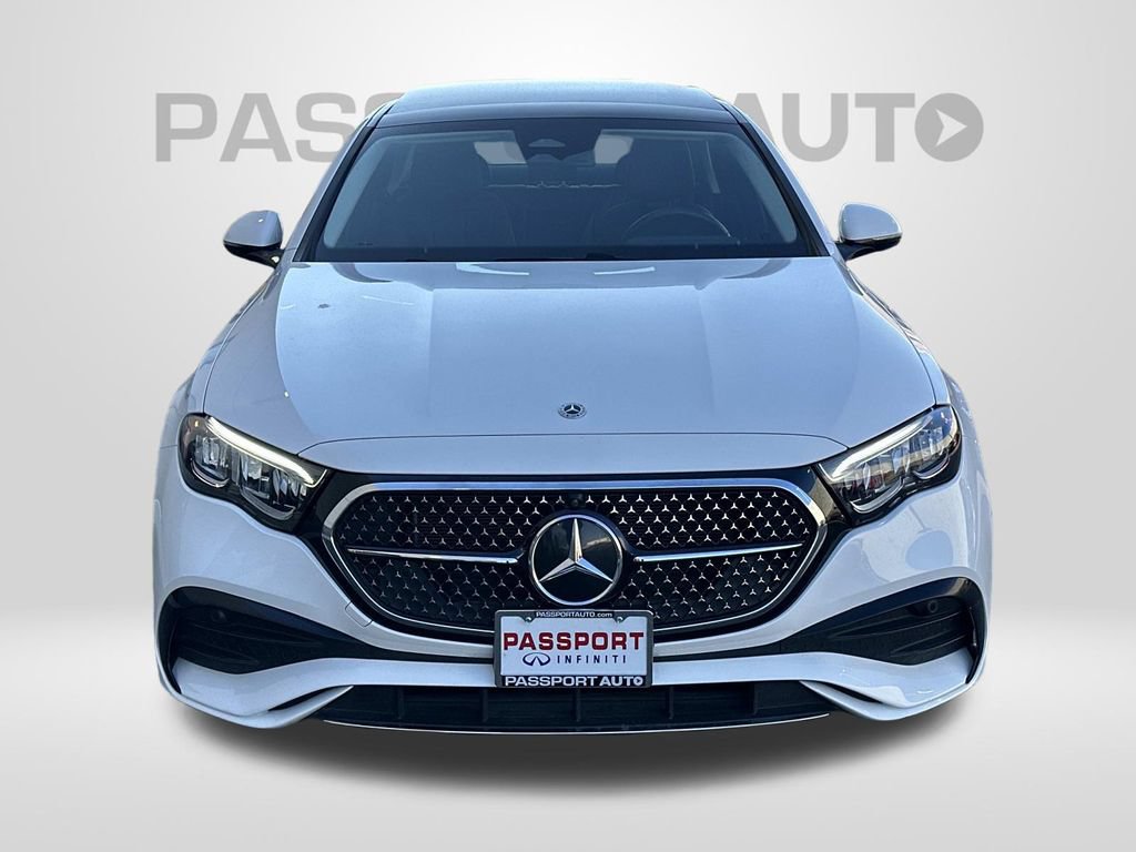 Used 2025 Mercedes-Benz E 350 4MATIC Sedan image 7