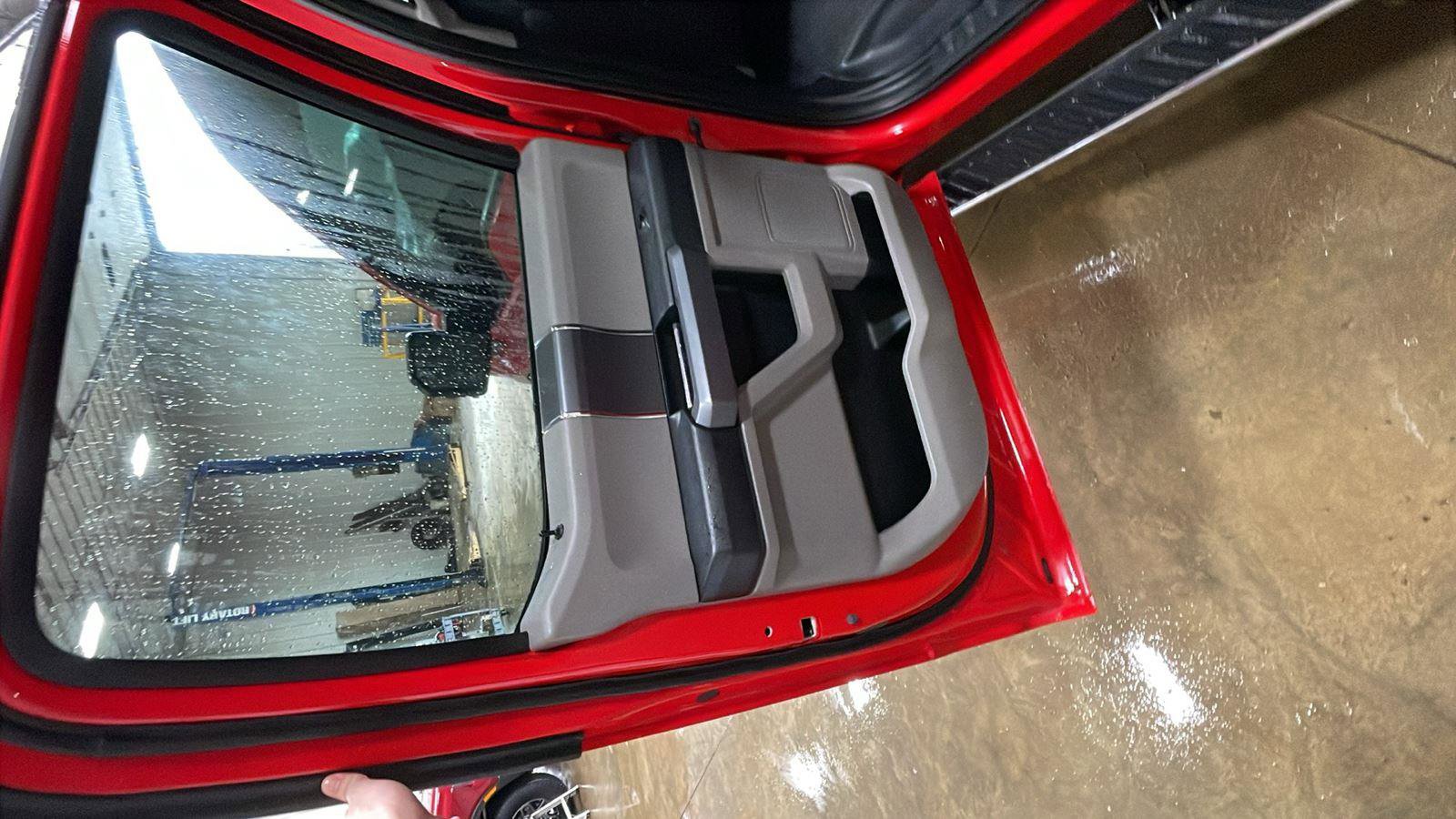 Used 2016 Ford F150 XLT w/ Equipment Group 302A Luxury image 8