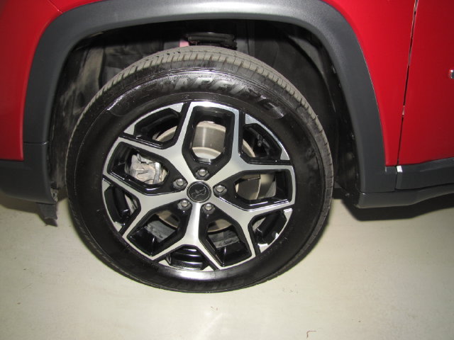 Used 2025 Jeep Compass Limited AWD/4WD image 48