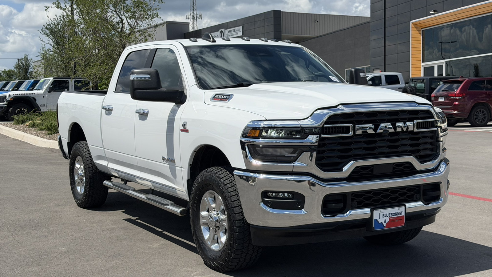 Used 2025 RAM 2500 Lone Star AWD/4WD image 3
