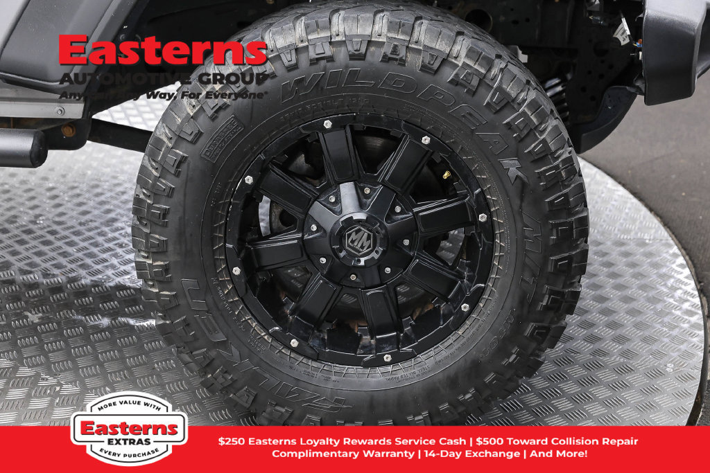 Used 2020 Jeep Gladiator Sport AWD/4WD image 32