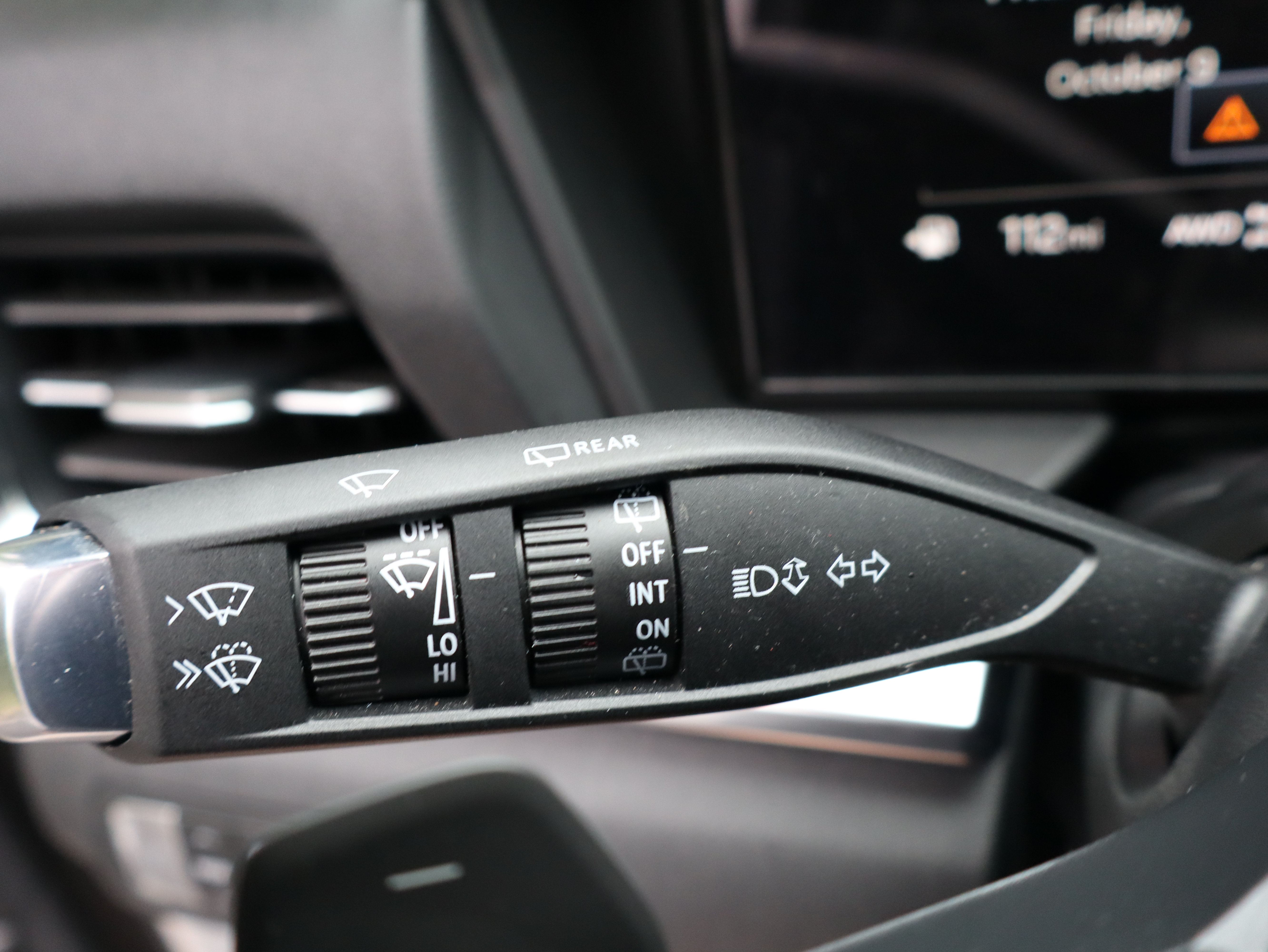 New 2026 GMC Terrain Elevation w/ Elevation Premium Package AWD/4WD image 28