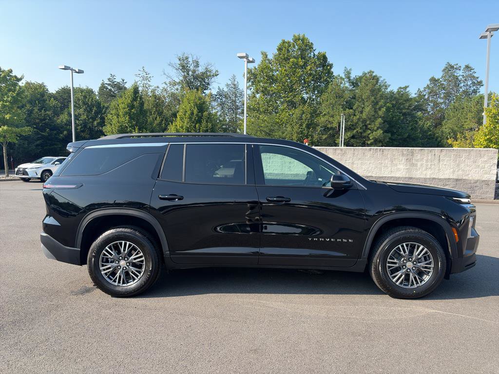 Certified 2026 Chevrolet Traverse LT AWD/4WD image 8