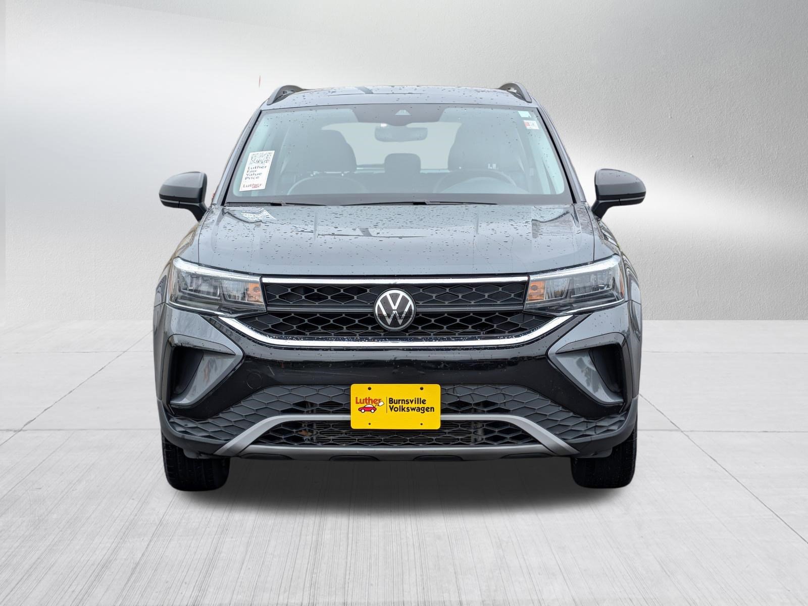 Certified 2024 Volkswagen Taos S FWD image 2