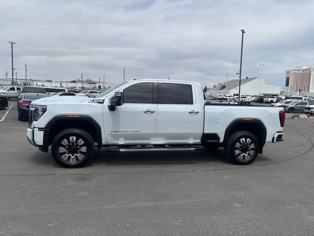 Used 2026 GMC Sierra 2500 Denali w/ Denali Reserve Package AWD/4WD image 5