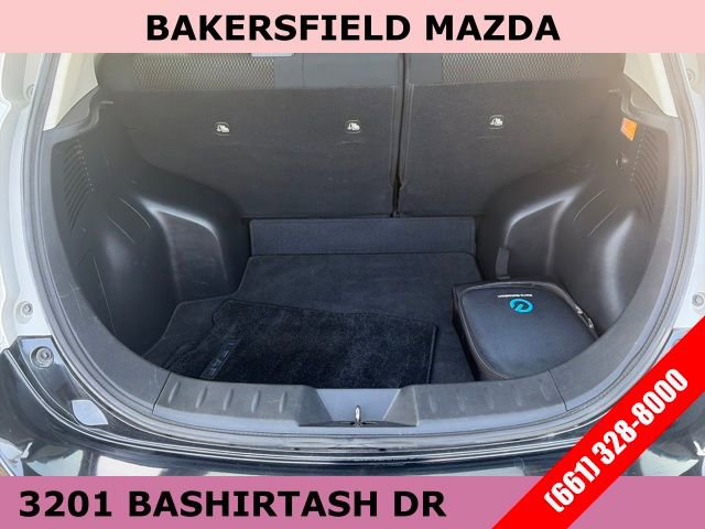Used 2016 Nissan Leaf S w/ Charger Package image 12
