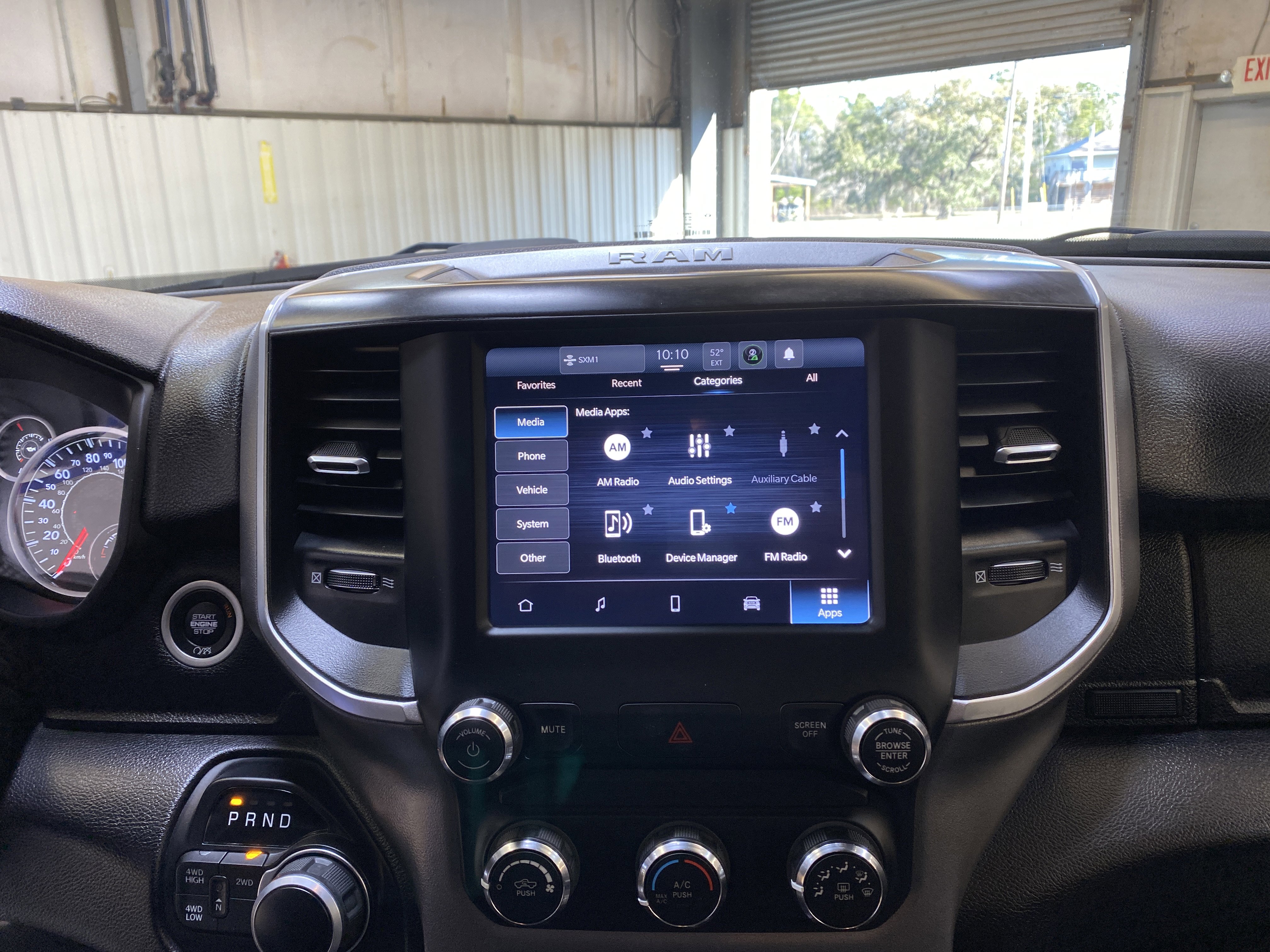 Used 2024 RAM 2500 Big Horn w/ Bed Utility Group image 38