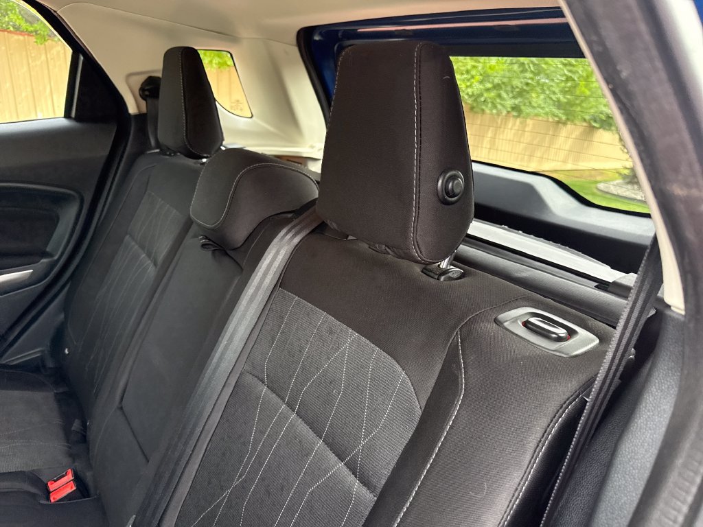 Used 2018 Ford EcoSport SE FWD image 22