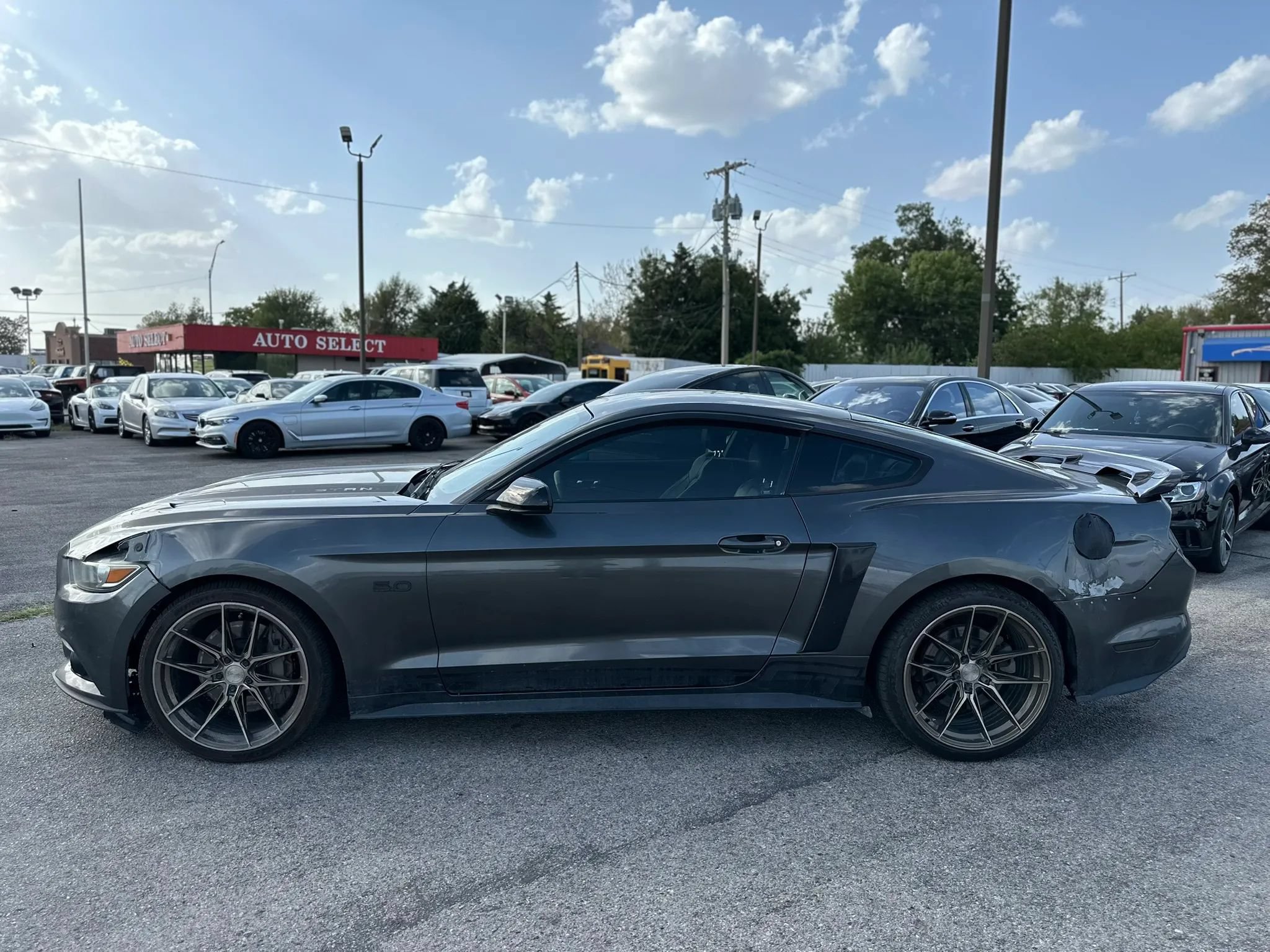 Used 2015 Ford Mustang GT Premium w/ Equipment Group 401A RWD image 8