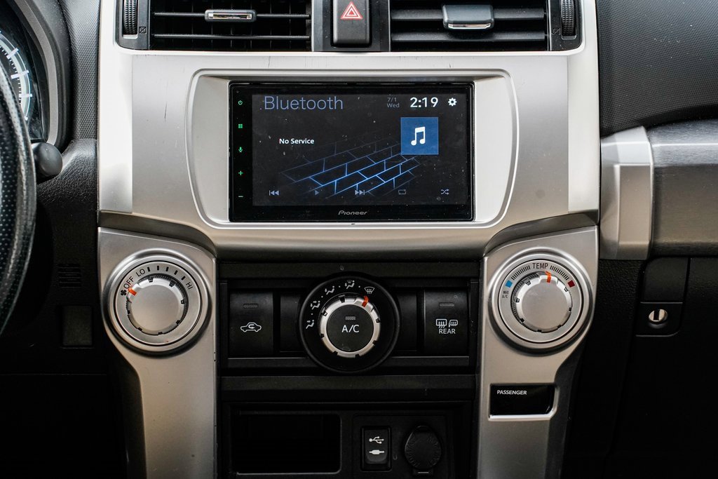 Used 2014 Toyota 4Runner SR5 image 11