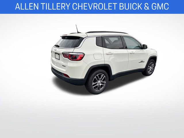 Used 2020 Jeep Compass Latitude image 5