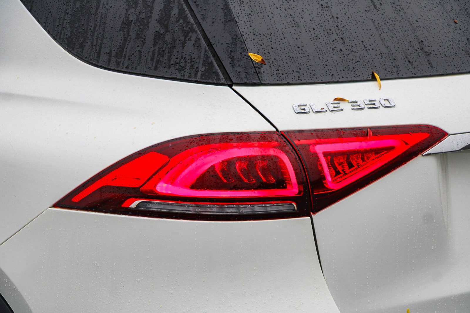 Used 2023 Mercedes-Benz GLE 350 4MATIC image 11