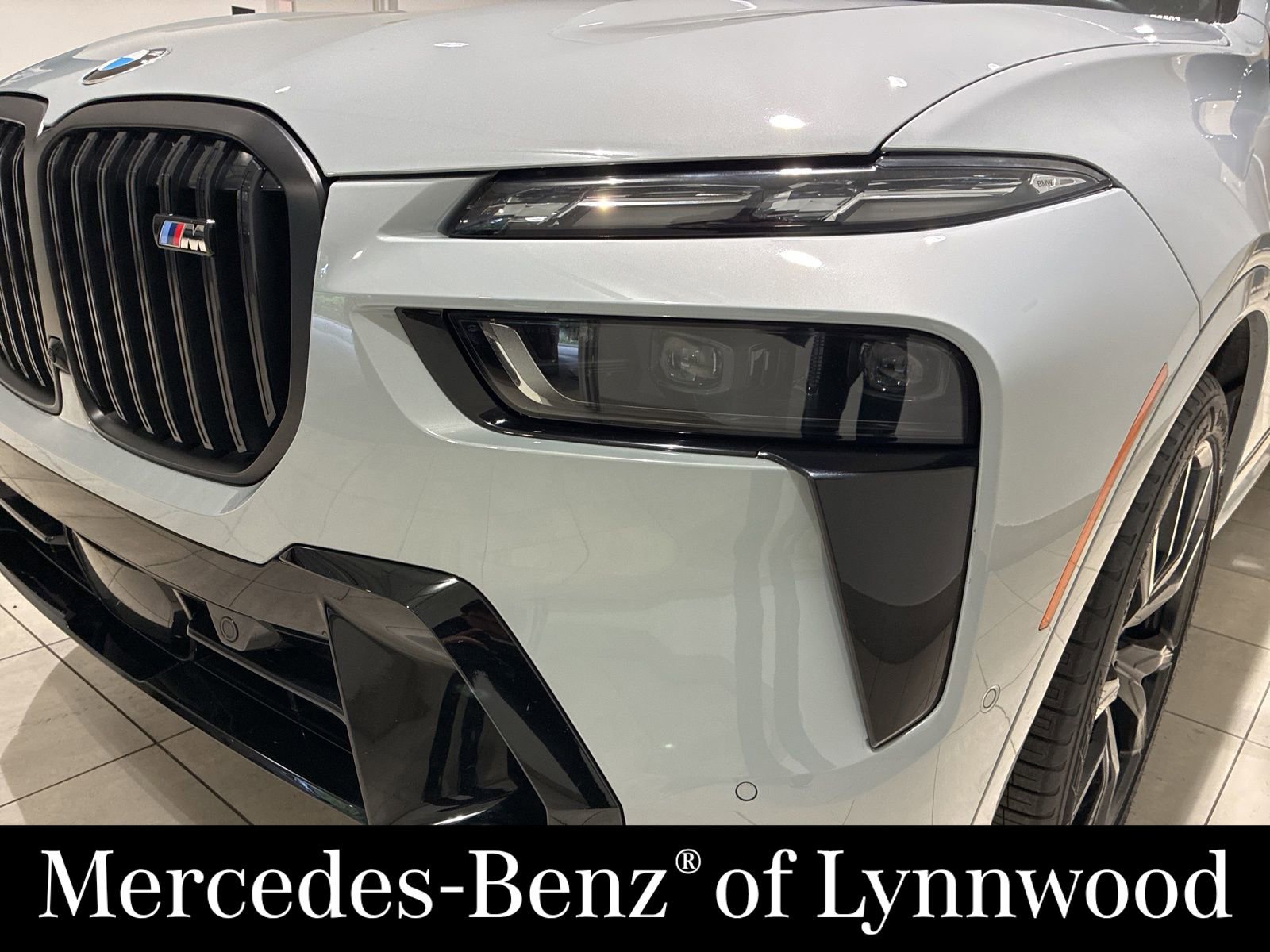 Used 2025 BMW X7 M60i AWD/4WD image 17