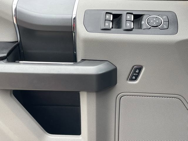 Used 2017 Ford F150 XLT w/ Equipment Group 302A Luxury AWD/4WD image 23