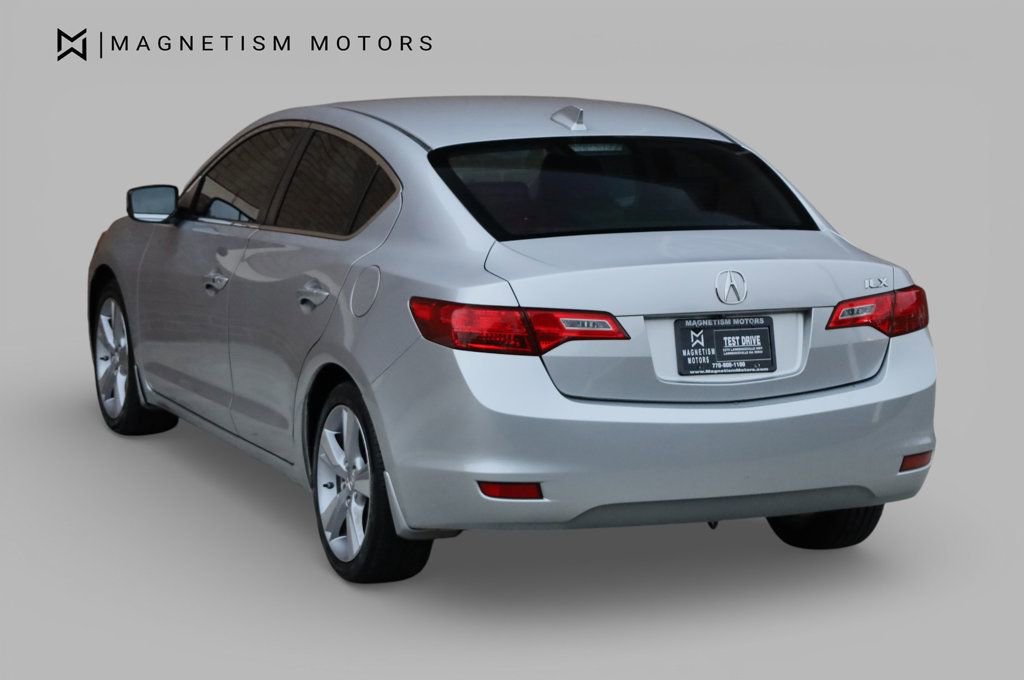 Used 2015 Acura ILX image 9
