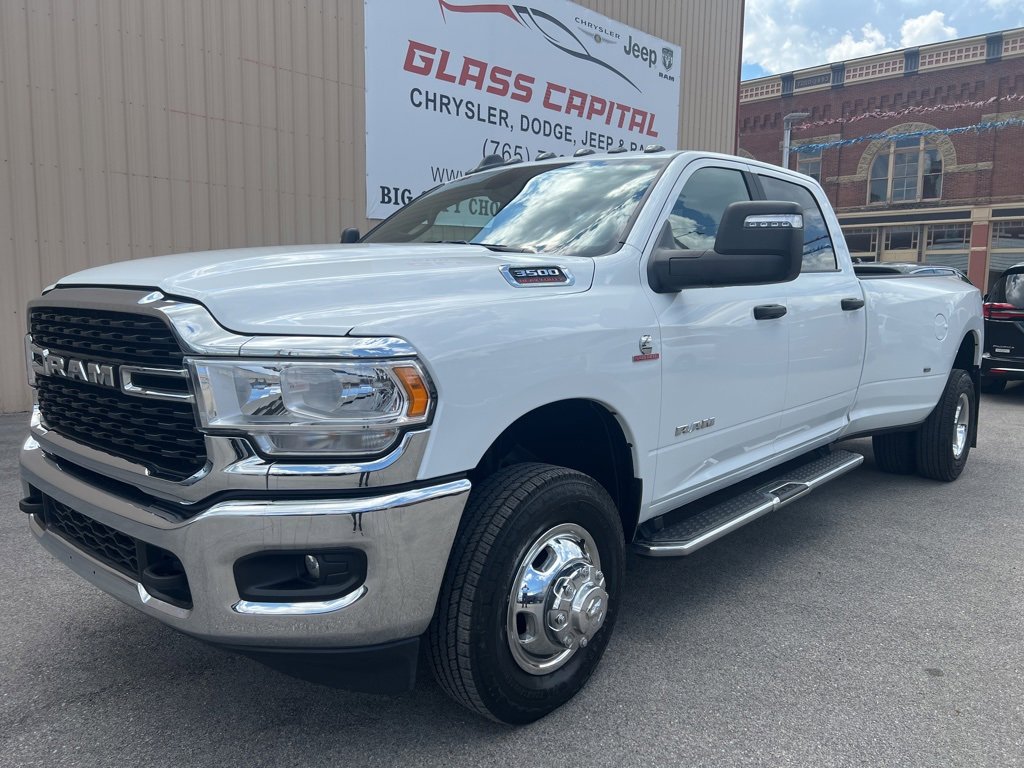 Used 2024 RAM 3500 Big Horn image 1