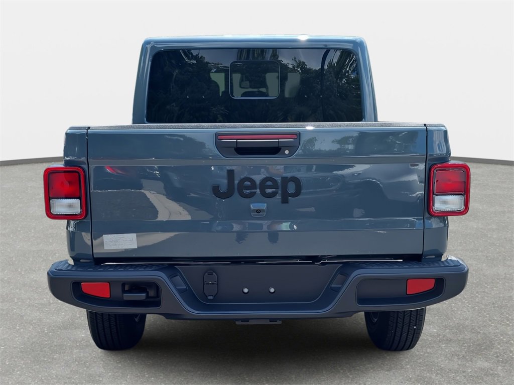 New 2025 Jeep Gladiator Sport image 6