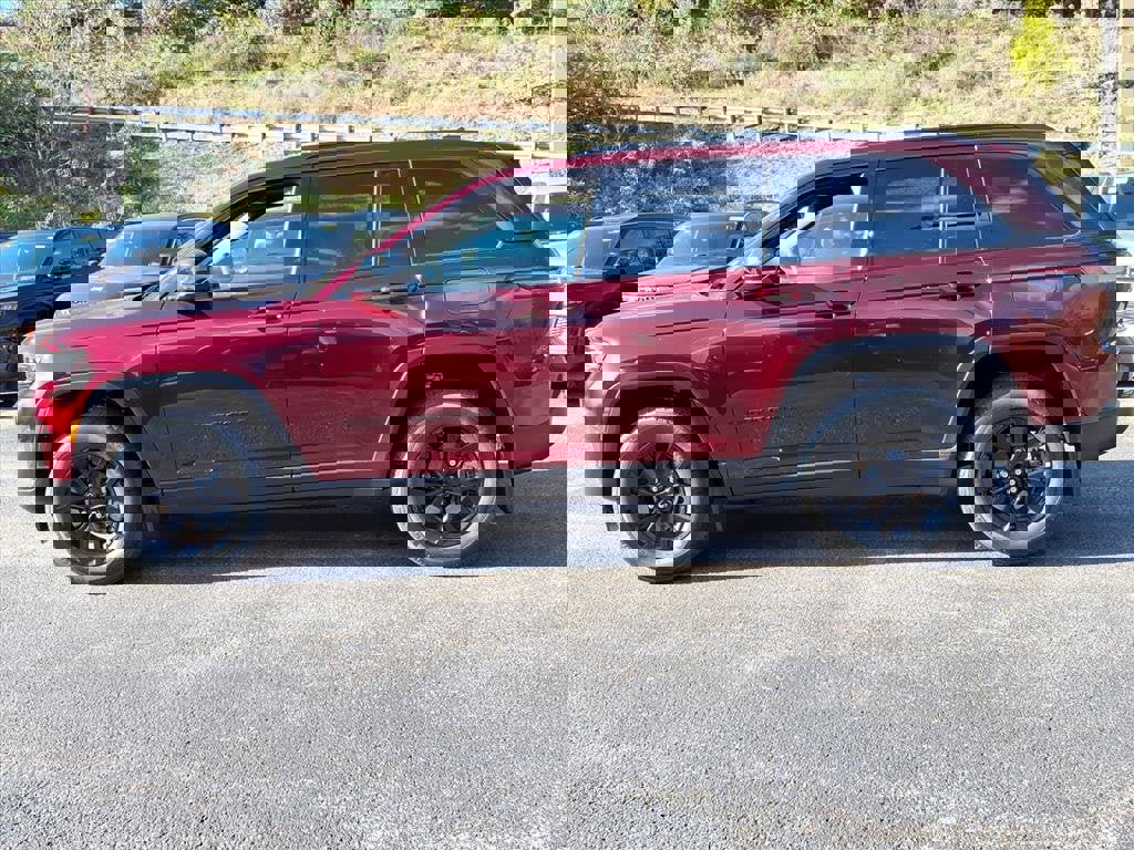 New 2025 Jeep Grand Cherokee Altitude image 2