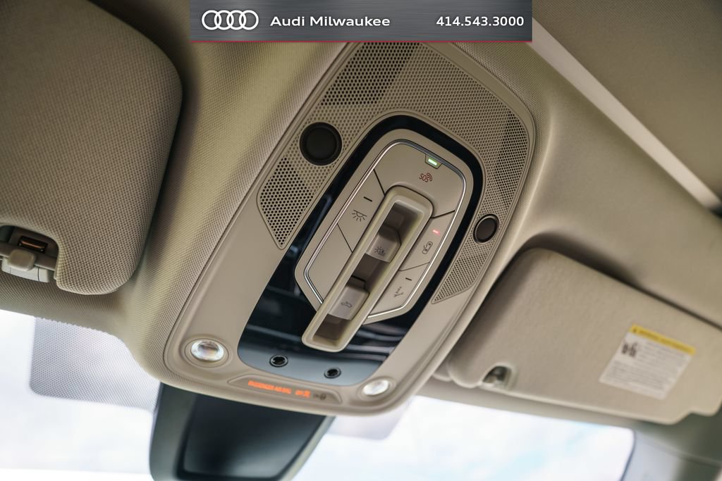 Used 2023 Audi Q7 3.0T Prestige w/ Prestige Package AWD/4WD image 32