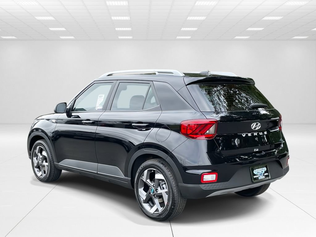 New 2026 Hyundai Venue SEL image 4