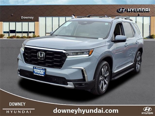 Used 2023 Honda Pilot Touring video 1