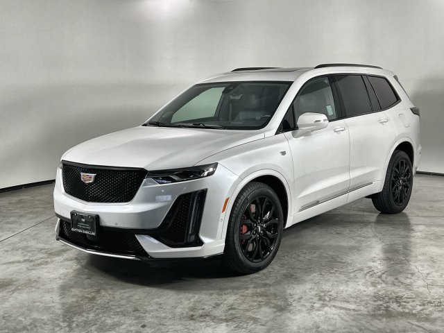 Certified 2025 Cadillac XT6 Sport w/ Technology Package AWD/4WD image 4