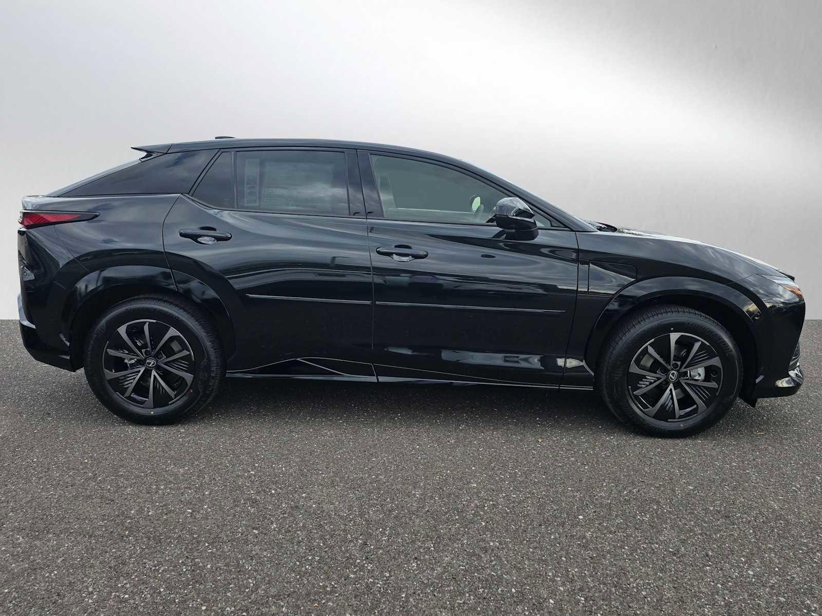 New 2026 Lexus RZ 350e 2WD w/ Technology Package image 2